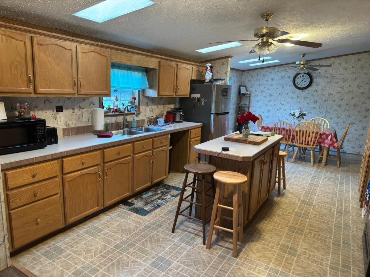 Spacious Cozy Getaway ! King Bed, Game Room, Out Door Patio Cairo Extérieur photo