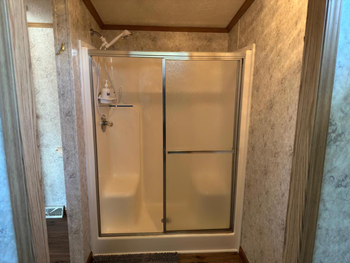 Spacious Cozy Getaway ! King Bed, Game Room, Out Door Patio Cairo Extérieur photo