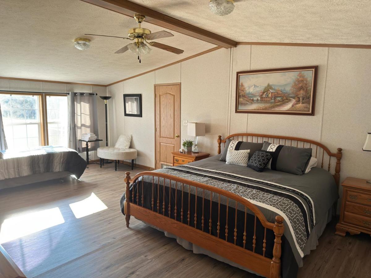 Spacious Cozy Getaway ! King Bed, Game Room, Out Door Patio Cairo Extérieur photo